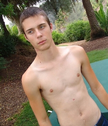 Alan 5abb3fb5a86ee.jpg