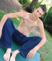 Alan 5abb4053675b3.jpg