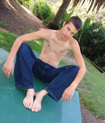 Alan 5abb405700eba.jpg