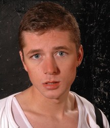 Damien 5abbe4d24db4f.jpg