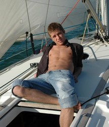 Damien 5abbe4dfa9140.jpg