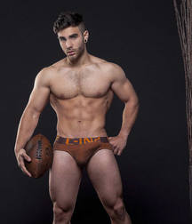 Keon Davis 5abbeb2601f0f.jpg
