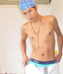 Alfonso 5abbf923cf351.jpg