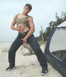 Cody tent 5ac311b45b364.jpg