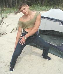 Cody tent 5ac311c2472f7.jpg