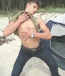 Cody tent 5ac311c6061c3.jpg