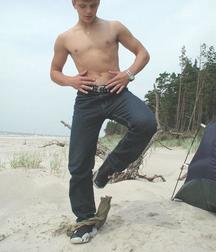 Cody tent 5ac311d143c22.jpg