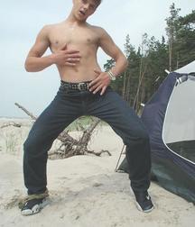 Cody tent 5ac311d317540.jpg