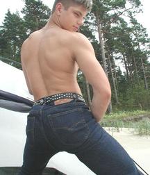 Cody tent 5ac311dc892d9.jpg