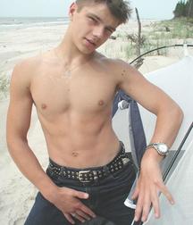 Cody tent 5ac311de5fcc6.jpg