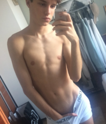 Safe for work 5c3525bad35bf.png