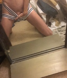 Not safe for work 5c35275e7cc4a.jpg