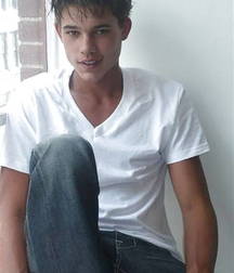 Twinks 5ab058c33fe8a.jpg