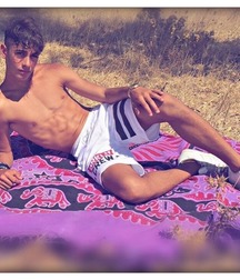 Skinny Twinks 9 :) 5aceaddf5f4ca.jpg