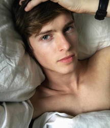 Skinny Twinks 13 :) 5ad6906e8760e.jpg