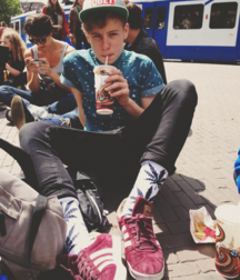 Skinny Twinks 21 :) 5ae4d0abad775.png