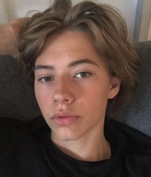 Skinny Twinks 23 :) 5af21a312e02d.png