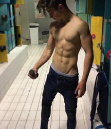 Skinny Twinks 30 :) 5b0a7ca6ae2bd.png