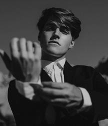 Froy Gutierrez  5b0d302265dd9.jpg