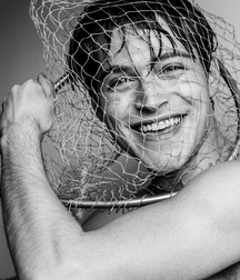 Froy Gutierrez  5b0d3042b866a.jpg