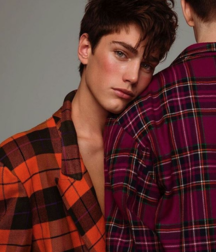 Skinny Twinks 35 :) 5b19cad7d84c4.png