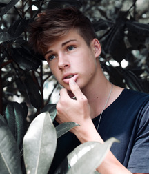 Blake Gray 5b1d9b9a20fc3.jpg