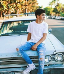Joey Birlem 5b207b36ddbf1.jpg