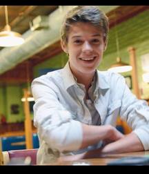 Colin Ford 5b2dc62d5aa6d.jpg