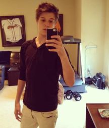 Colin Ford 5b2dc63365518.jpg