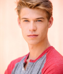 Colin Ford 5b2dc63c2753e.jpg