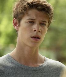 Colin Ford 5b2dc640d13e0.jpg