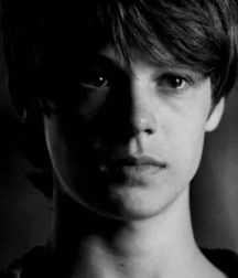 Colin Ford 5b2dc645c594b.gif