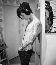ash stymest 5b38156e3f547.jpg