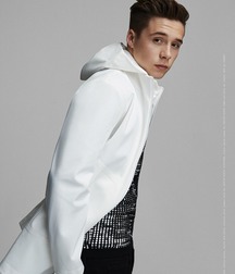 Brooklyn Beckham 5b4430c11eead.jpg