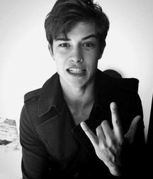 Francisco Lachowski 5b68d5fc61c47.jpg