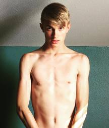 Skinny Twinks 64 :) 5b8711e3eb3c8.jpg