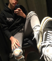 Skinny Twinks 76 :) 5ba15a8fb7daa.png