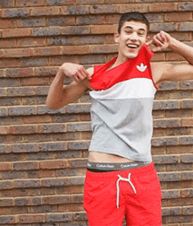 Skinny Twinks Gifs 5ba1a49aedc09.gif