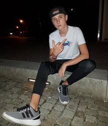 Skinny Twinks 79 :) 5babf50360279.jpg