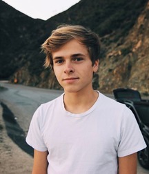 Luke Korns 5bb2ca169f45b.jpg