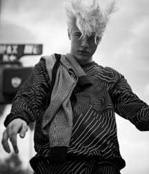 Lucky Blue Smith 5bb6a74c70a78.png