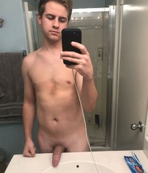 Hot Men 5ab1face7e10e.jpg