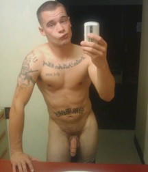 Hot Men 5ab1fad59be00.jpg