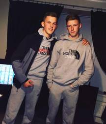 boys want daddies3 5ab79341c2c3c.jpg