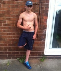 boys want daddies12 5ab796e15c354.jpg