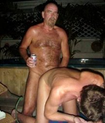 boys demand daddies7 5abb863edb0c3.jpg