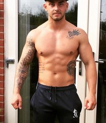 boys love daddies2 5ac6a2baee42d.jpg