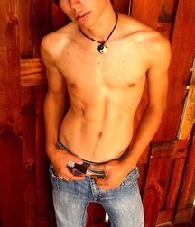 boys for oldmen110 5adf1f99beee8.jpg