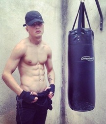boys hard fordaddies4 5ae318af3b79f.jpg