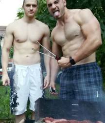 boys want oldddaddies550 5b1bd17d72c46.jpg